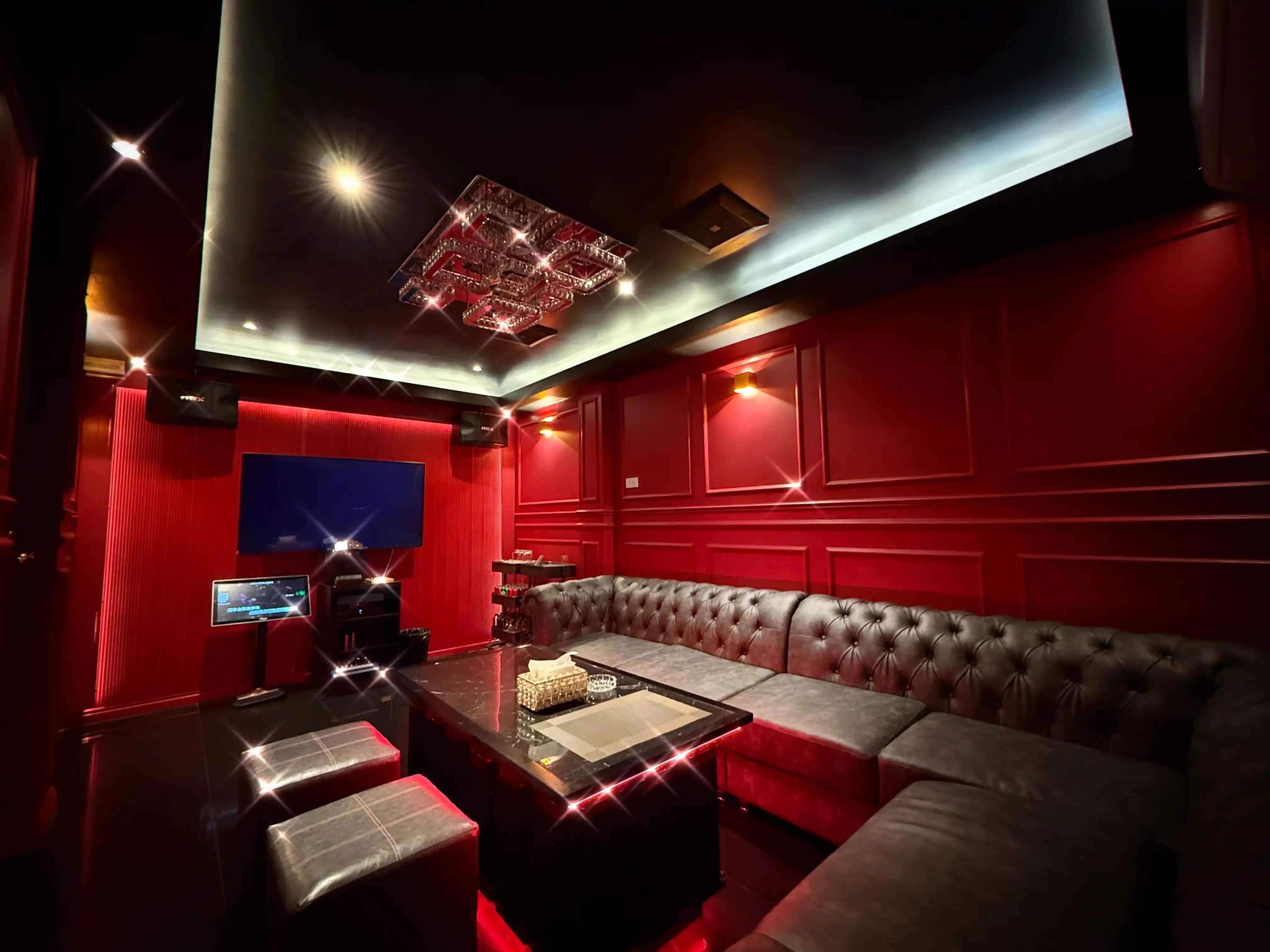 ZEUS private KTV room 4